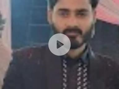 नौगावां सादात: नौगांवा थाना क्षेत्र के युवक का बंदूक और पिस्टल के साथ फोटो हुआ वायरल