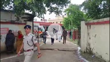 मोहनिया: मोहनिया सिविल कोर्ट की समस्याओं से निरक्षी जज हुए रूबरू, अधिवक्ता संघ भवन में अधिवक्ताओं के साथ बैठकर जानी परेशानी