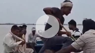 करनैलगंज: एल्गिन ब्रिज पर घाघरा नदी खतरे के करीब, प्रशासन अलर्ट मोड में