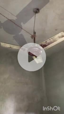 छौड़ाही: हरेरामपुर गांव में हाई वोल्टेज लाइन से कई घरों में उपकरण जले, एक महिला को लगा करंट