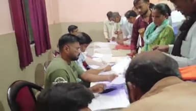 टीकमगढ़: जिला अस्पताल में दिव्यांगजनों के प्रमाण पत्र बनाने के लिए शिविर आयोजित, 70 से अधिक का हुआ पंजीयन