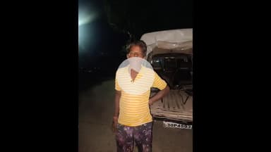 परिहार: धनहा से गबन मामले में करीब दो साल से फरार चल रहे तत्कालीन वार्ड सदस्य को बेला पुलिस ने गिरफ्तार कर लिया।