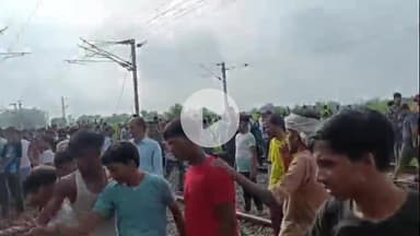 परिहार: रेल हादसे पर नमो सेना इंडिया के खुद्दी बखारी निवासी नेता ने जताया दुख, बचाव कार्य शुरू करने की मांग