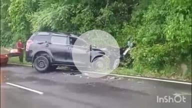 रक्कड़: रकड़ के अंतर्गत कलोहा सड़क मार्ग पर तीन पलटे खाकर सड़क किनारे एक कार, हादसे में सवार बाल-बाल बचे