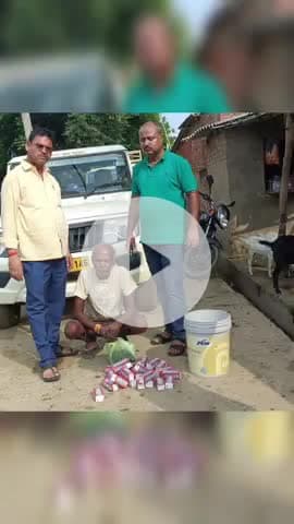 सहजनवा: समधिया चौकी क्षेत्र के महराबारी से अवैध देशी शराब बेचने व्यक्ति को आबकारी टीम ने किया गिरफ्तार। #आबकारी विभाग गोरखपुर