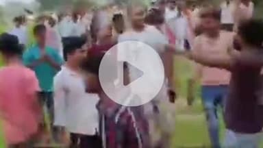 नरवल: नरवल थाना क्षेत्र में कुलदेवी मंदिर के पास वृद्ध के शव को दफनाए जाने को लेकर दो पक्षों में हुआ बवाल