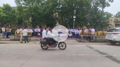 झालरापाटन: पिपलोदी दुखान्तिका में बच्चों की मौत पर परिजनों को 1 करोड़ मुआवजा व नरेश मीणा प्रकरण की जांच को लेकर प्रदर्शन