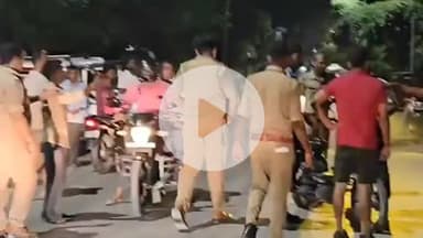 पडरौना: खड्डा में लापता युवती युवक के साथ सकुशल बरामद, थाने पर हंगामा, पुलिस पूछताछ कर विधिक कार्रवाई में जुटी