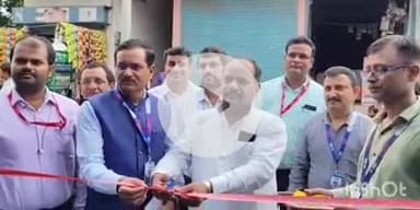 फतुहा: नत्थाचक गांव में एसबीआई द्वारा ग्राम पंचायत स्तरीय जन सुरक्षा अभियान के तहत विशेष शिविर का आयोजन