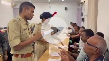 आरा: भोजपुर SP द्वारा जनता दरबार में जन सुनवाई की गई, परिवादियों की शिकायतों के निस्तारण हेतु दिए गए निर्देश