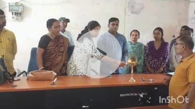 पतरघट: पतरघट प्रखंड में बीडीओ ने विशेष पुनरीक्षण कार्यक्रम के तहत दावा आपत्ति विशेष कैंप का किया उद्घाटन