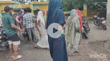 बलरामपुर: मंडी समिति भगवतीगंज में शाम 6:00 बजे तक लाइन में लगने के बाद महिलाओं को नहीं मिला यूरिया, दिखीं निराश