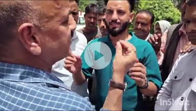 चिन्यालीसौड़: कांसी वार्ड के क्षेत्र पंचायत सीट पर ग्रामीणों ने मतगणना में लगे कर्मचारियों पर धांधली का आरोप लगाया