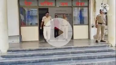 खुरई: टीहर में एक ही परिवार के 4 सदस्यों की आत्महत्या मामले में मृतक की पत्नी और प्रेमी पर मामला दर्ज, गिरफ्तार