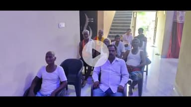 परिहार: बबुरवन पैक्स में किसानों ने सुना पीएम मोदी का संबोधन