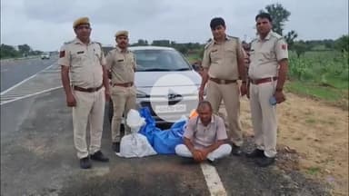 चूरू: सदर पुलिस ने NH-52 रामसरा खांसोली चौराहे पर एक शराब तस्कर को किया गिरफ्तार, ₹2 लाख की शराब की जब्त