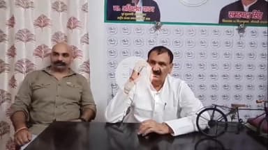 नौगावां सादात: नौगांवा विधानसभा से सपा विधायक समरपाल सिंह ने प्रेस वार्ता में बेसिक शिक्षा स्कूल मार्च पर की चर्चा