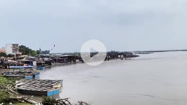 धनौरा: पहाड़ी इलाकों में हो रही बारिश के कारण गजरौला तिगरी गंगा धाम का जलस्तर बढ़ा, पुरोहित परेशान