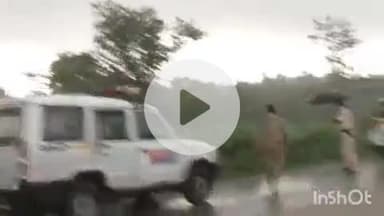 पतरघट: पस्तपार के धबौली में व्यापारी को गोली मारकर ₹9 लाख 10 हजार की लूट, एसपी ने किया घटनास्थल का निरीक्षण