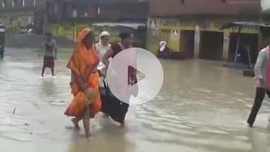 कर्वी: चित्रकूट राजापुर में यमुना नदी का जलस्तर बढ़ा, सरधुवा सहित दर्जनों गांव हुए जलमग्न