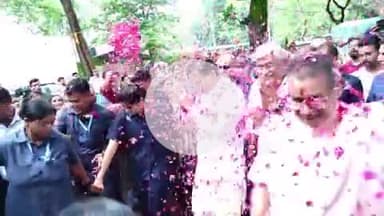 देहरादून: देहरादून में रक्षाबंधन समारोह 2025 में मुख्यमंत्री पुष्कर सिंह धामी ने लिया हिस्सा