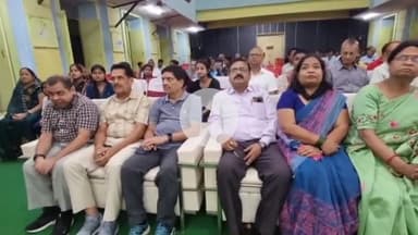 आरा: मो रफी की पुण्यतिथि पर नागरी प्रचारिणी में बच्चों ने गाकर दी श्रद्धांजलि