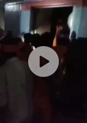 ग्वालियर गिर्द: ग्वालियर में कांवड़ियों ने ट्रेन के पार्सल डिब्बे का ताला तोड़ा