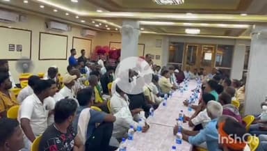 आलमनगर: आलमनगर के राजदरबार विवाह भवन में राष्ट्रीय जनता दल के कार्यकर्ताओं की महत्वपूर्ण बैठक आयोजित