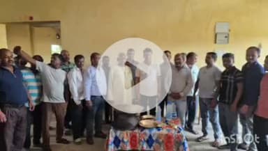 इचाक: सीईओ, मुख्यमंत्री लघु एवं कुटीर उद्यम विकास बोर्ड ने इचाक प्रखंड के ब्रास मैन्यूफैक्चरिंग क्लस्टर का किया निरीक्षण