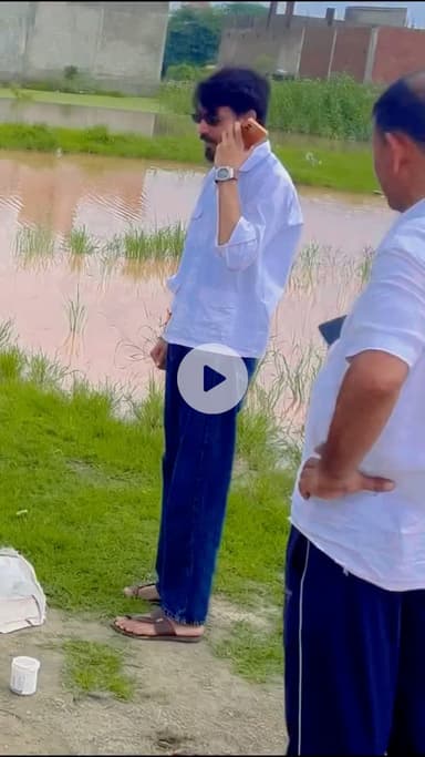 शेर कभी झुकता नहीं, 🐅
self respect is most important in the life 🙏🏻

Respect Girls help poor help animals 

#apsgurjar