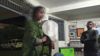 रफीगंज: रफीगंज शहर के आर बी आर खेल परिसर के समीप गाली-गलौज का विरोध करने पर देवर ने भाभी के साथ की मारपीट