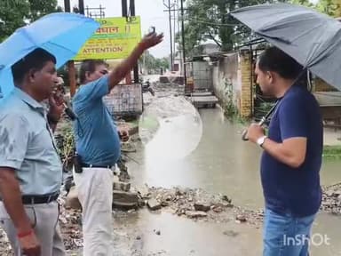 गोरखपुर: गोरखपुर में लगातार बारिश के दृष्टिगत नगर आयुक्त ने शहर के विभिन्न स्थानों का निरीक्षण कर दिए निर्देश