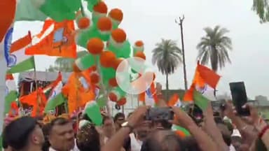 धनौरा: सावन के अंतिम सोमवार पर विधायक राजीव तरारा ने तिगरी गंगा धाम से रथ लेकर शिवालिक की ओर किया प्रस्थान