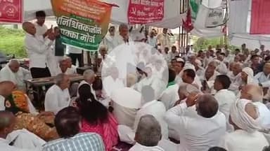 लोहारू: किसानों के समर्थन में पहुंचे लोहारू कांग्रेस विधायक राजवीर फरटिया, निष्पक्ष जांच और मुआवजे की उठाई मांग