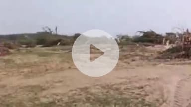 इंदरगढ़: सिंधु नदी का जल स्तर हुआ कम, प्रतिबंध के बाद भी रेत का अवैध उत्खनन जारी, वीडियो वायरल