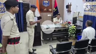 बगहा: बगहा एसपी जनसुनवाई में लोगों की समस्याओं से हुए रूबरू