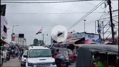 दरभंगा: आरा से सिपाही भर्ती परीक्षा देने आए दो अभ्यर्थियों को लुट स्टेशन पर मारा चाकू,DMCH में चल रहा इलाज खतरे से दोनों बाहर