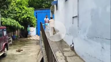 बेगूसराय: बेगूसराय में अपराधियों ने युवक की हत्या कर शव को पेड़ से लटकाया, पुलिस जांच में जुटी