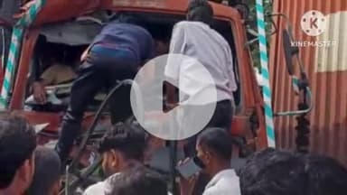 समुद्रपूर: ट्रकची समोरील चालत्या अज्ञात ट्रकला जबर धडक:चालकाचा मृत्यू: जाम चौरसत्यावरील घटना