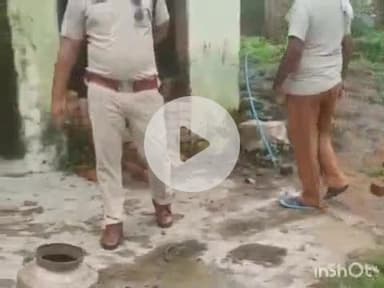 बल्देवगढ़: ग्राम बैसा एवं टपरियन में आबकारी पुलिस ने अवैध शराब बेचने वालों पर की छापेमारी