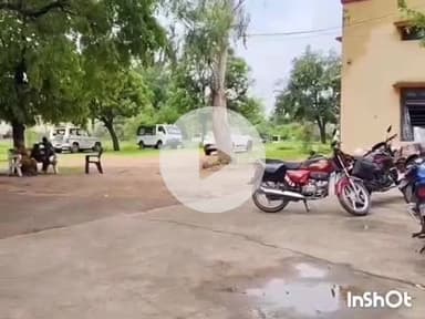 बल्देवगढ़: ग्राम छारकी में पुरानी रंजिश के चलते एक व्यक्ति के साथ मारपीट, पीड़ित ने थाने में दर्ज कराई रिपोर्ट