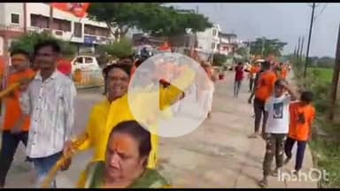 बुदनी: नगर में निकली कांवड़ यात्रा में DJ वाहन पर बैठे एक युवक की हाईटेंशन लाइन की चपेट में आने से हुई मौत, एक अन्य झुलसा