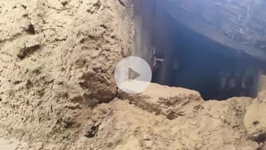 कर्वी: बरवार गांव में बारिश के चलते किसान का कच्चा घर गिरा, परिवार बाल-बाल बचा