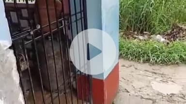 विभूतिपुर: विभूतिपुर के नवसृजित विद्यालय माधोपुर में रविवार रात चोरी, संचिकाएं क्षतिग्रस्त, पुलिस जांच में जुटी