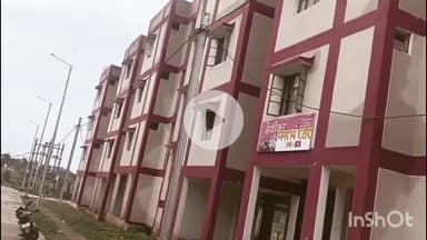 गुना: जगनपुर में पीएम आवास मल्टी में छतो गिर रहा पानी, दीवारों में सीलन, चोरों का भी डर लोगों ने बताईं समस्याएं #jansamasya