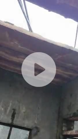 खंडार के कोसरा पंचायत में बैरबा बस्ती मोहल्ले में सरकारी धर्मशाला  की टूटी पट्टीया