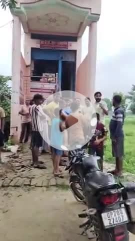 लंभुआ: चांदा में किराने की दुकान में हुई चोरी, दीवार तोड़कर चोरों ने उड़ाए ₹2 लाख और कीमती सामान