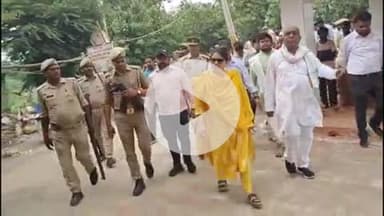 करनैलगंज: कजरी तीज पर्व को लेकर सरयू घाट पर डीएम ने तैयारियों का किया निरीक्षण