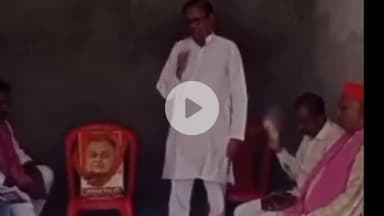 कादीपुर: जनेश्वर मिश्र की जयंती के शुभ अवसर पर कादीपुर सपा कार्यालय पर विख्यात नेता की मनाई गई जयंती