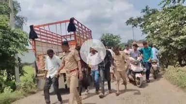 भोकरदन: बस स्थानक परिसरात पाकीटमार करणाऱ्या 3 चोरट्यांना पोलिसांनी सिनेस्टाईल पाठलाग करत घेतले ताब्यात,2लाख13 हजाराचा मु. जप्त